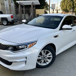 2016 KIA Optima