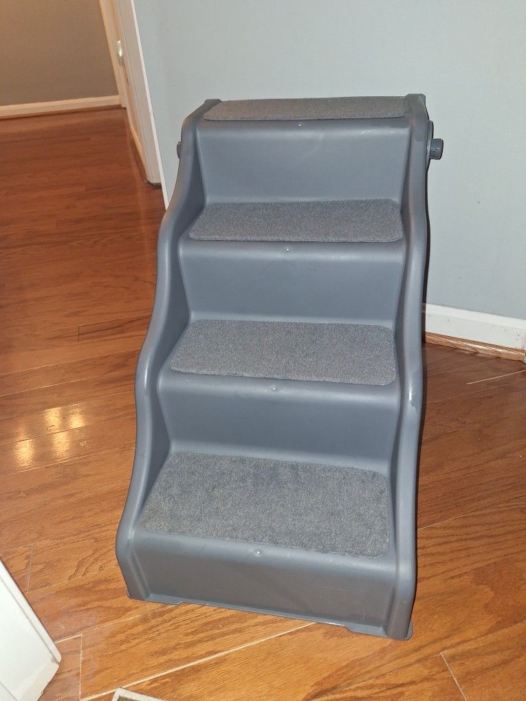 Pet Steps