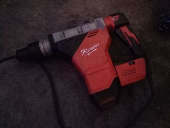 Milwaukee rotary hammer drill