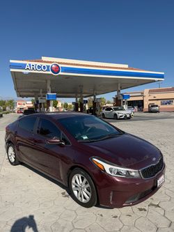 2017 Kia forte 4D sedan