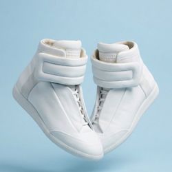 2 Maison Margiela Future High-Top Sneakers –Italy