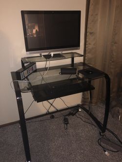 Hp all in one computer like new use only one month