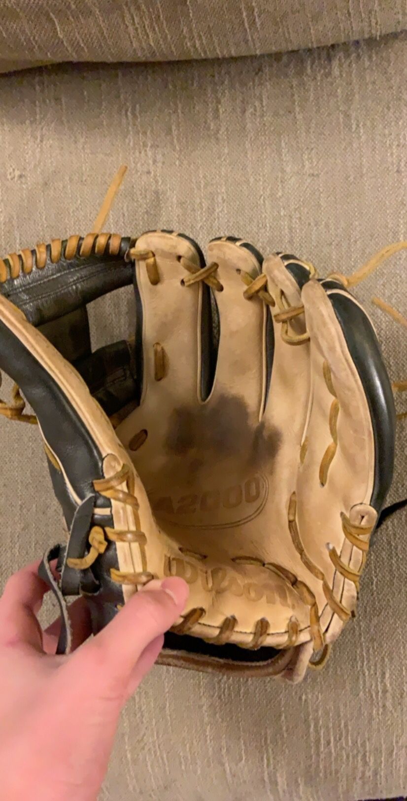 Wilson A2000 baseball glove 1786 pro stock
