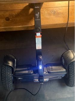 NineBot S2 Segway WITH Charger!! NEED IT GONE FAST! USUALLY 600$