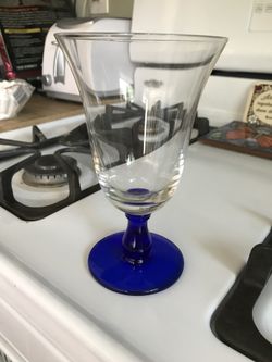 Blue goblets (8 available)