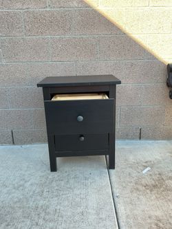 IKEA Hemnes 2-Drawer Nightstand / Bedside Table - Black-Brown Wood