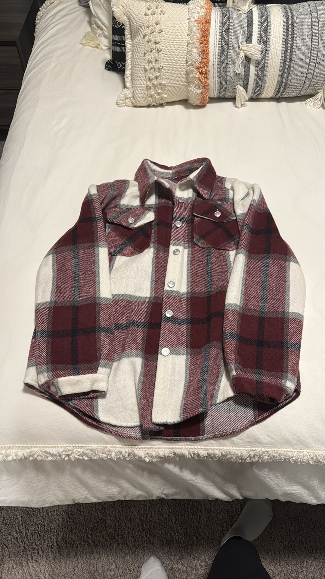 Shirt/jacket w/ Pockets - Size Small