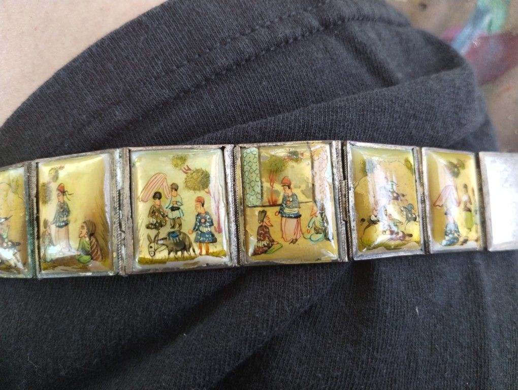 Beautiful Persian 50s Bracelet