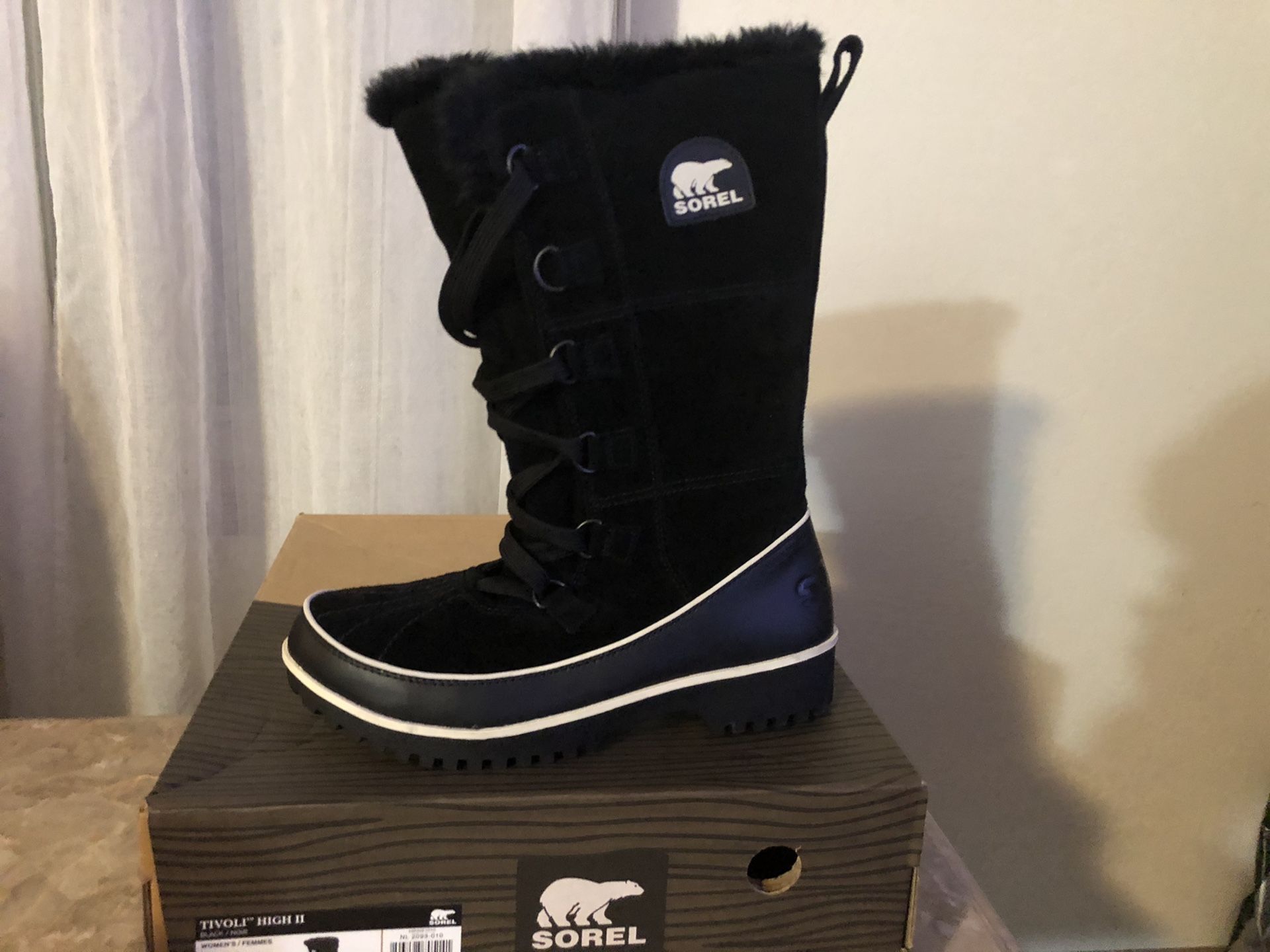 Women’s sorel tivoli high II size 9