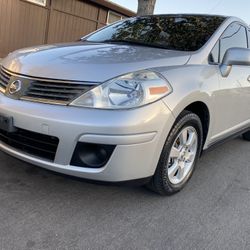 2009 Nissan Versa 