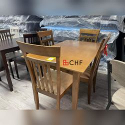 5 Pc Dining Table Set // Limited Time Offer 