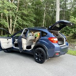 2013 Subaru XV Crosstrek AWD – CarPlay, New Tires, Fully Serviced 