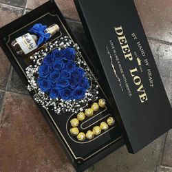 Blue Roses I Love You Box 