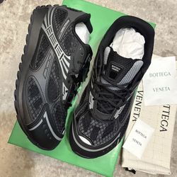 Bottega Veneta Orbit Men's Sneaker Black Size 9,10 US 42,43 EU