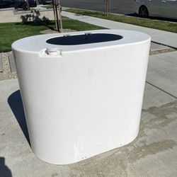 65 Gallon Fiberglass Bait Tank for Sale in Huntington Beach, CA - OfferUp