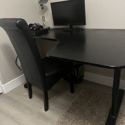 Right Corner Desk And Chair