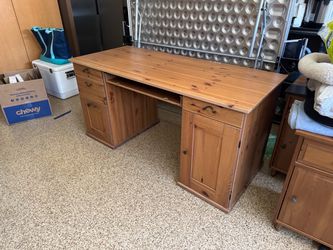 Free Desk