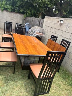 Comedor de 10 sillas