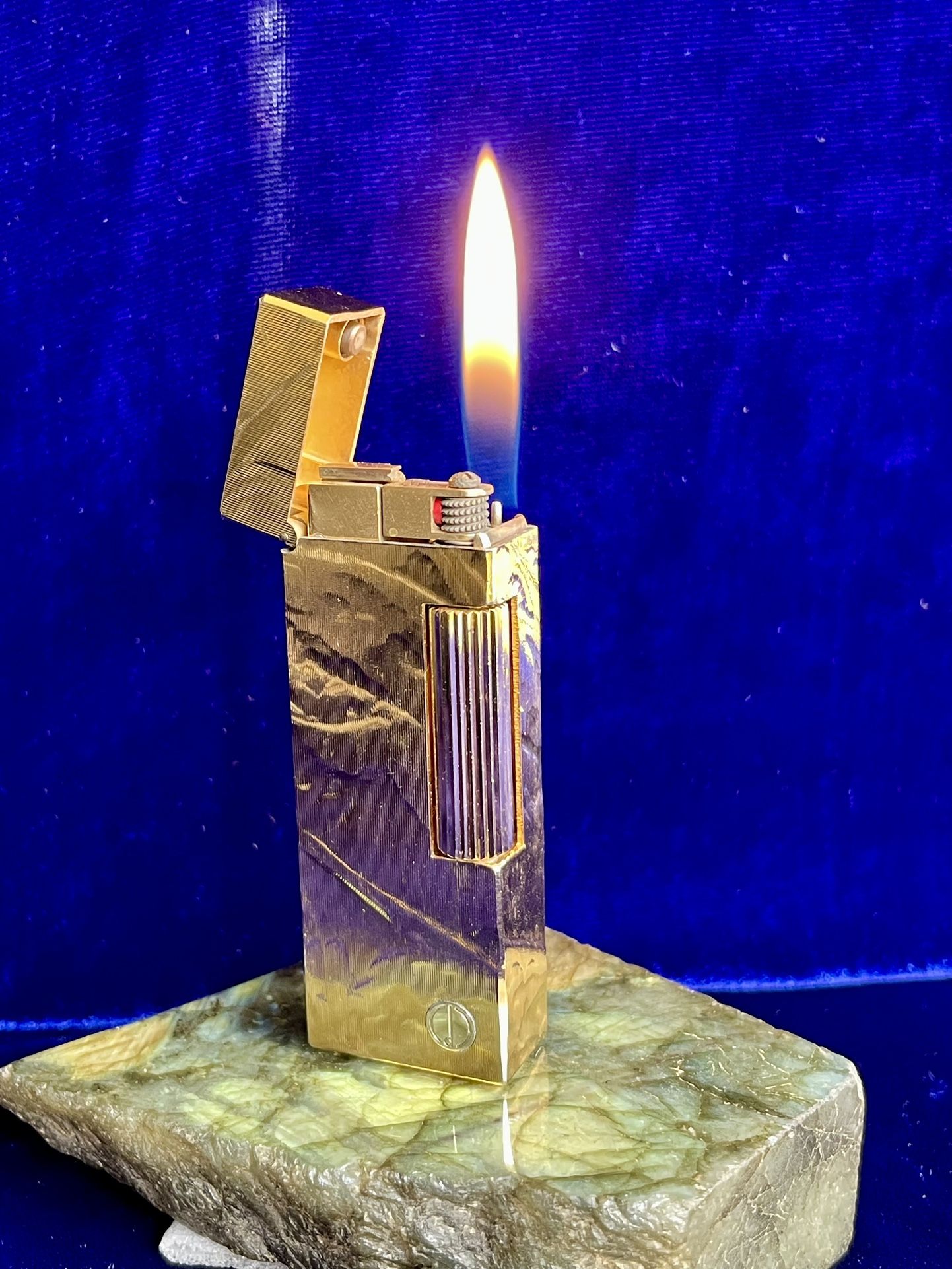 Vintage Bark Gold Dunhill Lighter Super Mint Condition Works 1 Year Warranty