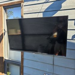 40 Inch Sharp Roku TV With Mount And Remote