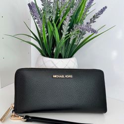 Michael Kors Black Leather Wallet 