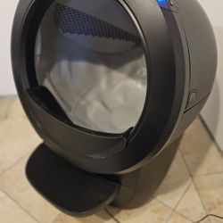 Litter Robot 4 - Like New