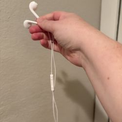 iPhone 11 Headphones 