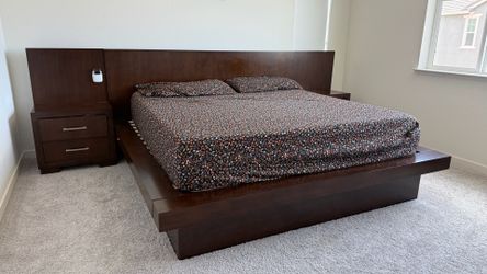 King bed frame set