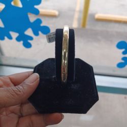 Bangle Bracelet ‼️....14kt...7.3 Grams.....$625.....Layaway: $62.50‼️.....ASK FOR TY ‼️