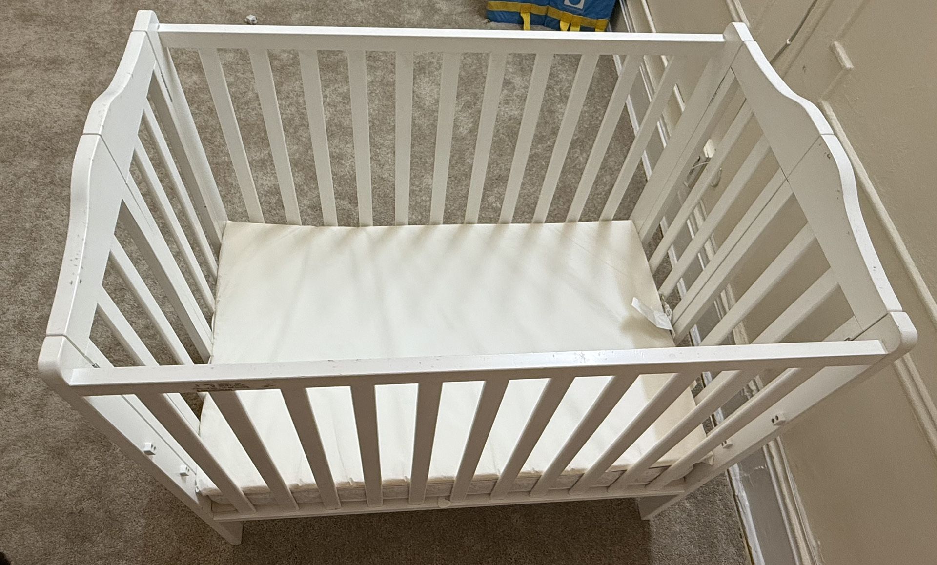 Mini Crib