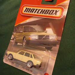 1986 Volvo 240 Matchbox Diecast 