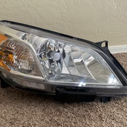 Factory OEM Nissan NV200 Van Right Passenger Side Halogen Headlight 