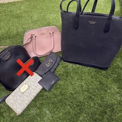 Women Purse TAKE EVERYTHING FOR 40