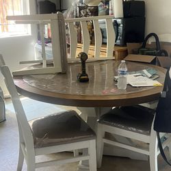 Dinner Table 