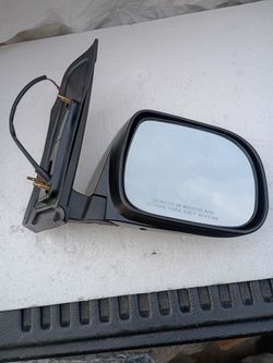 2004---2010 Toyota Sienna Door Mirror RH 