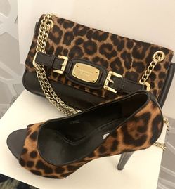 Vera Wang Heels Shoes 7.5 M And Match Bag