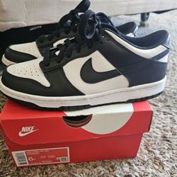 Boys Nike Panda Dunks Low Size6y