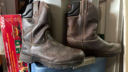 Work boots 12