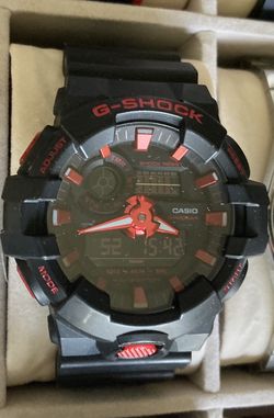 GA-700 G Shock Watch Mint Condition