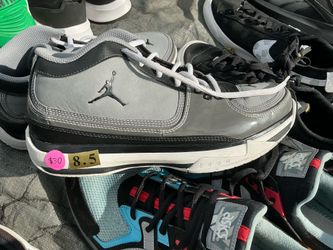 DIFFERENT KINDS OF SHOES