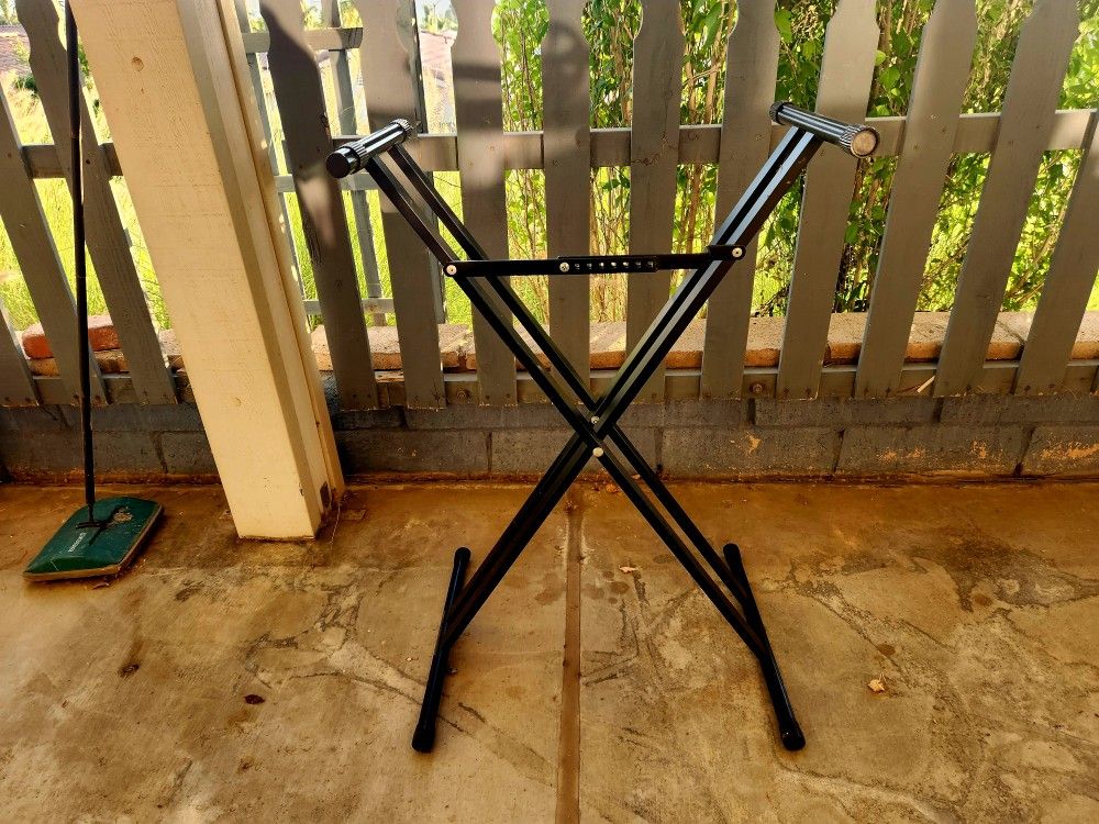 Keyboard Stand