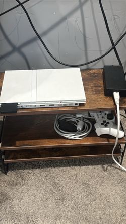 White Playstation Slim Bundle