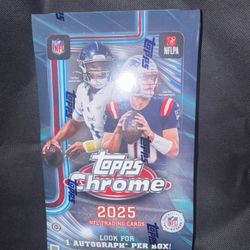 2025 Topps Chrome NFL Trading Cards Hobby Box