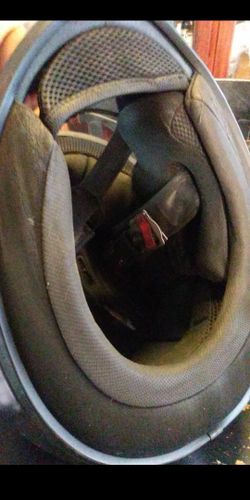 Motorcycle helmet with bluetooth