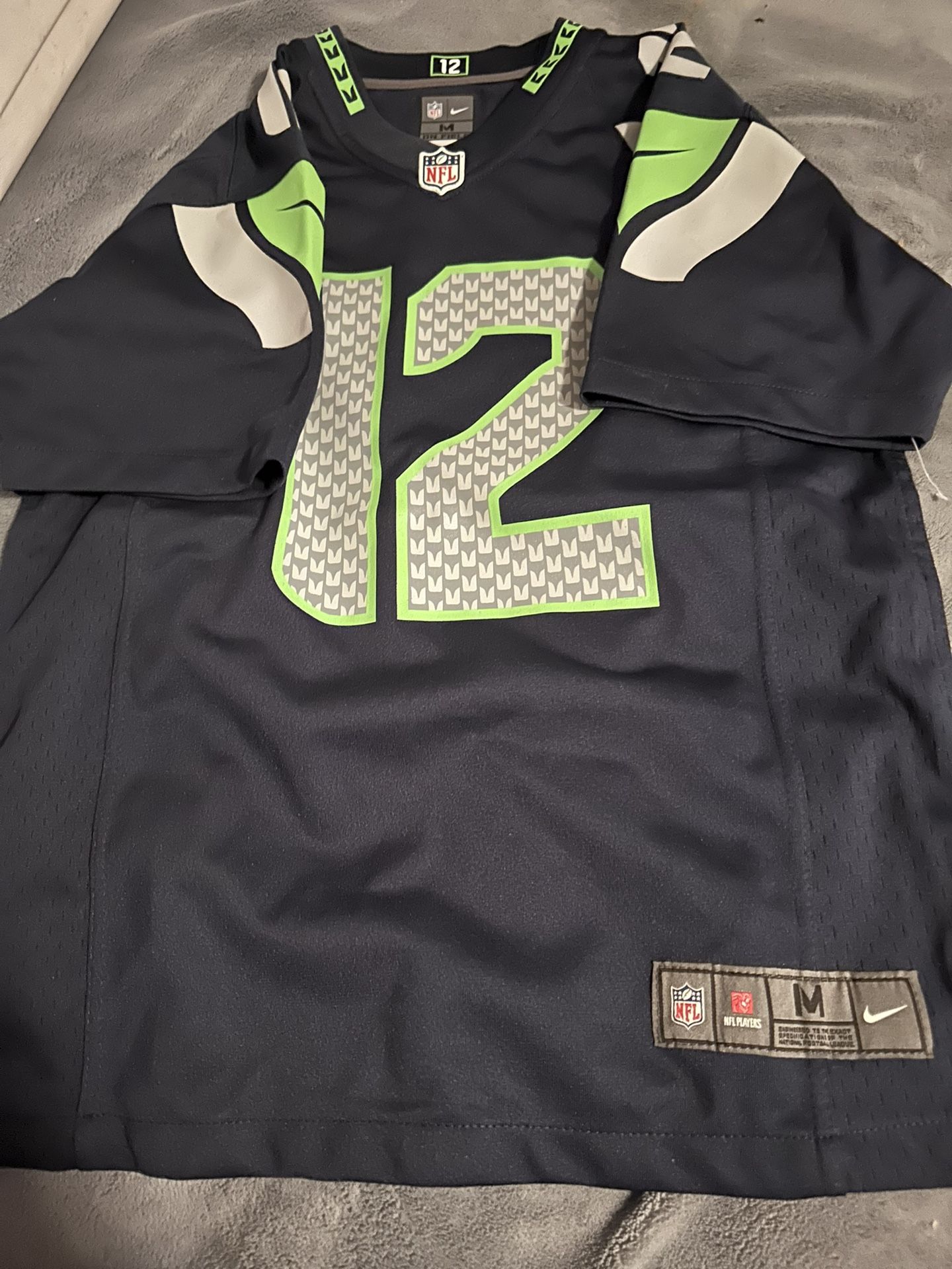 Brand New Nike Sweater and Seahawks Jersey 