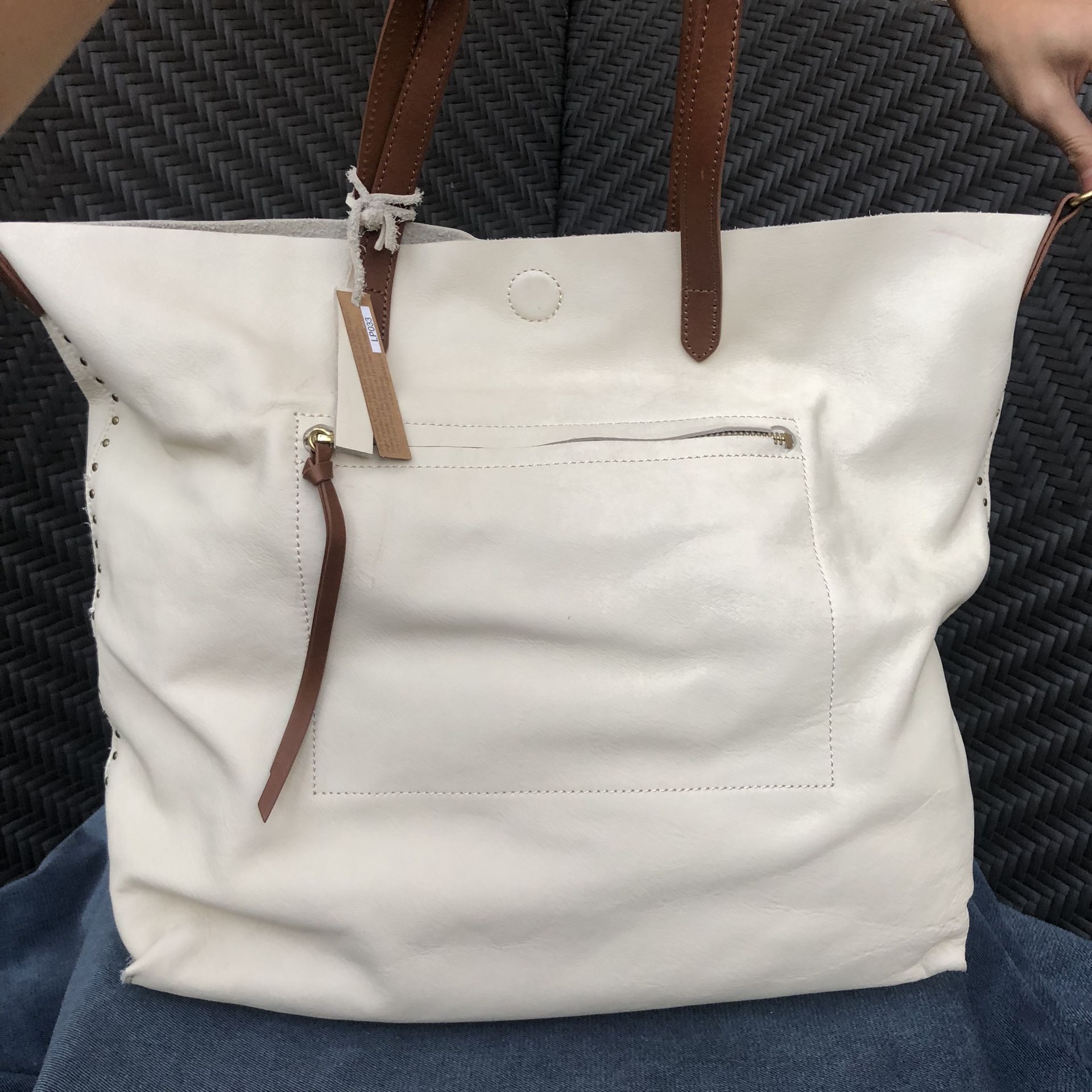 Linea Pelle Beige/Cream Soft Leather Tote - Handbag