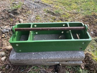 John Deere 650/750 Front Weight Bracket