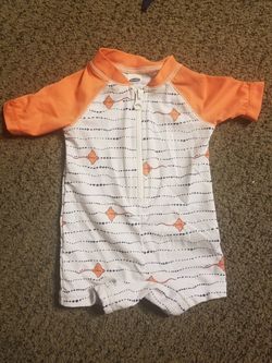 Baby clothes