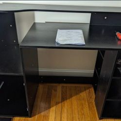 New Computer Desk w. Bookshelves