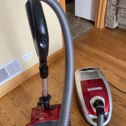 Oreck Canister Vacuum Cleaner With 12 Bags
